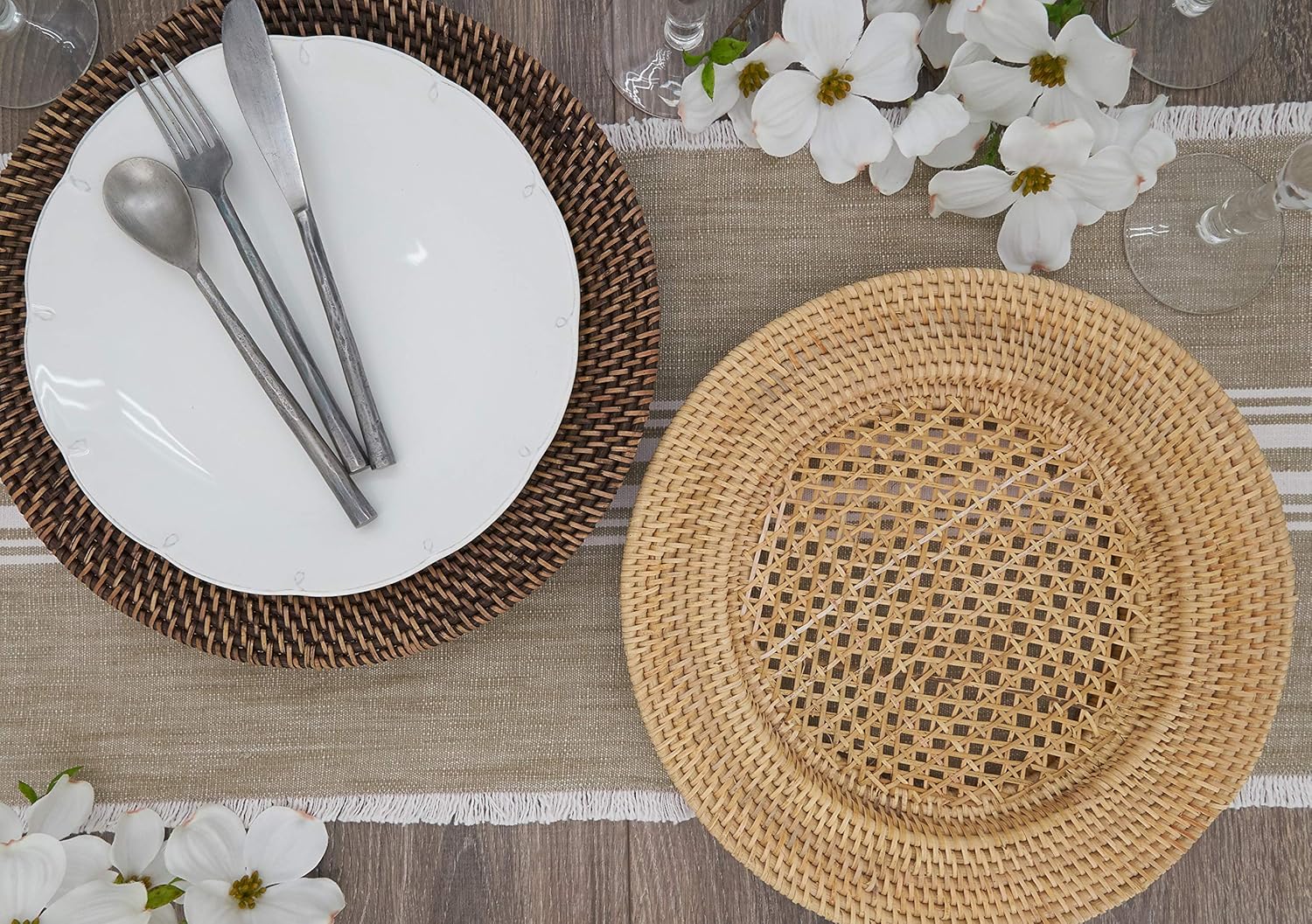 Handwoven Rattan Charger Plates Set of 4, Natural Decorative Table Placemats for Dining Table, Farmhouse & Boho Home Décor